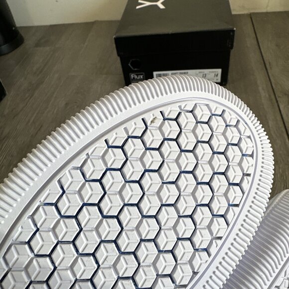 Flux Adapt Trainer Barefoot Triple White Knit White Sole ATWW-0010 Men 13